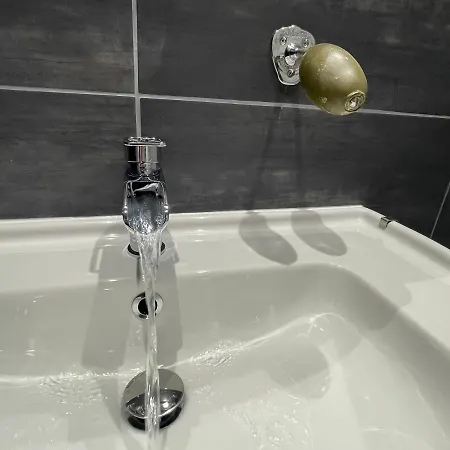 La Cour Honfleuraise * Ονφλέρ